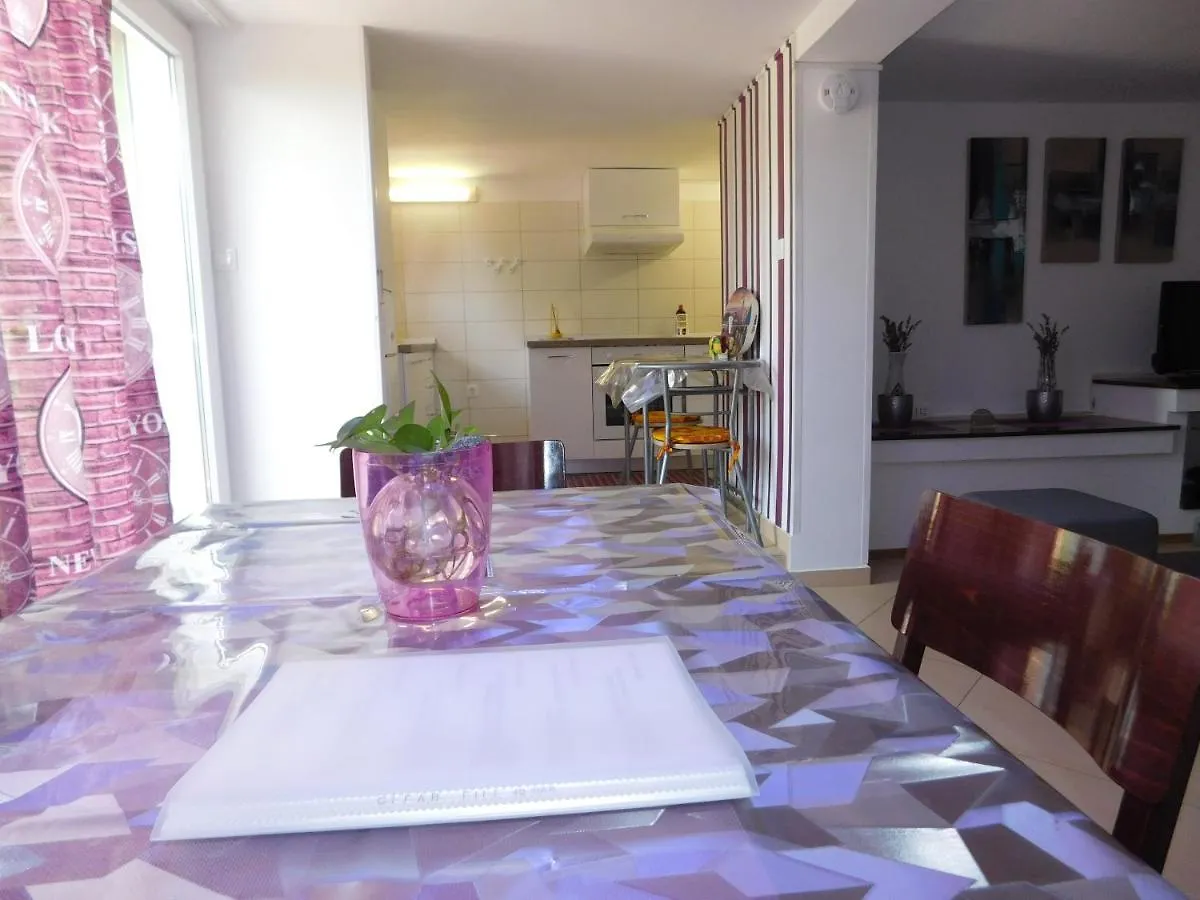 Apartmani Tognon Pula 0*,